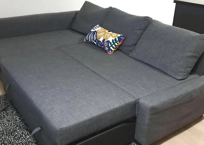 Two Bedrooms Flat In Center